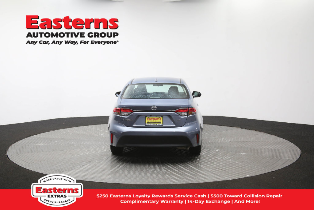 Used 2026 Toyota Corolla LE FWD image 40