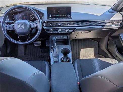 Used 2023 Honda Civic Sport image 15