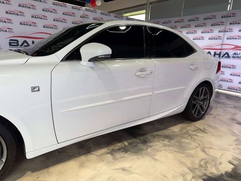 Used 2020 Lexus IS 300 F Sport w/ F Sport Package RWD image 6