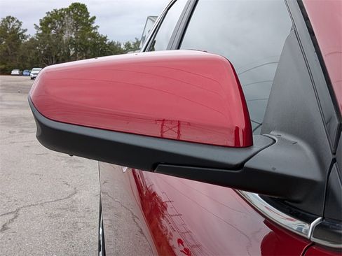 Used 2024 Chevrolet Equinox LT image 11