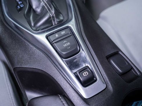 Used 2016 Chevrolet Camaro LT RWD image 22