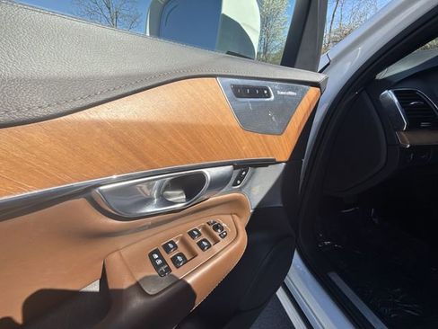 Used 2018 Volvo XC90 T6 Inscription w/ Convenience Package image 13