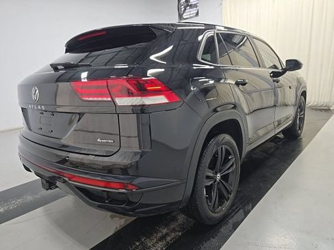Used 2023 Volkswagen Atlas Cross Sport SEL R-Line AWD/4WD image 3