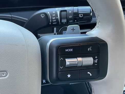 Used 2025 Hyundai Santa Fe SEL image 29