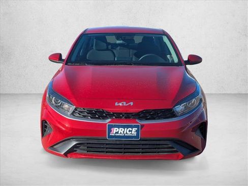 Used 2024 Kia Forte LXS image 2