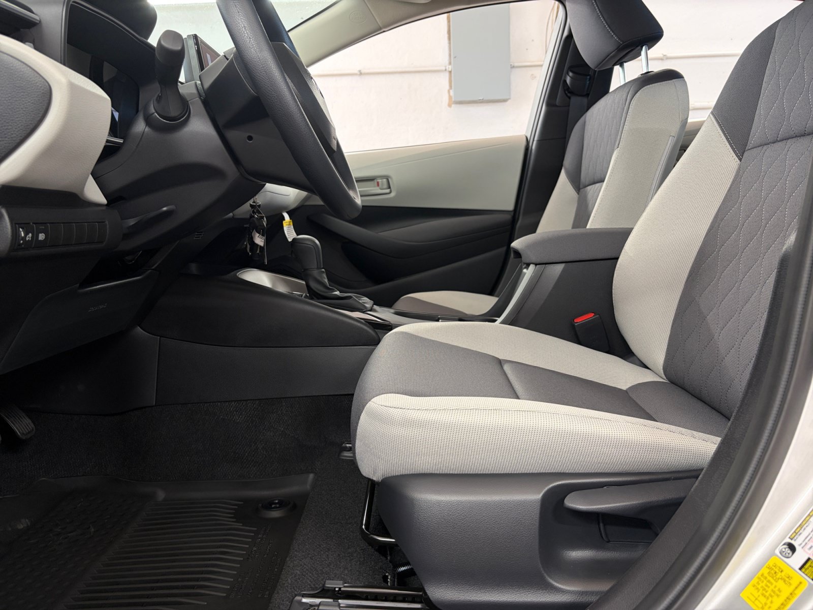 New 2027 Toyota Corolla LE FWD image 14