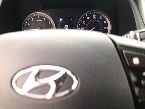 Used 2017 Hyundai Tucson Sport w/ Cargo Package image 19