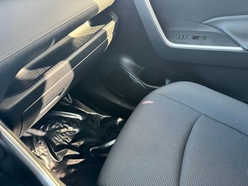 Certified 2019 Toyota RAV4 LE image 20