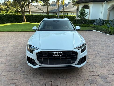 Used 2021 Audi Q8 Prestige w/ Prestige Package AWD/4WD image 4