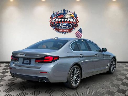 Used 2023 BMW 530i xDrive w/ Convenience Package AWD/4WD image 5