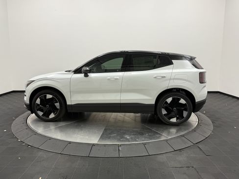 New 2026 Volvo EX30 Ultra w/ Protection Package Premier AWD/4WD image 4