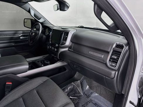 Certified 2024 RAM 1500 Big Horn AWD/4WD image 40