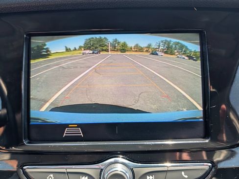Used 2022 Buick Encore Preferred w/ Safety Package AWD/4WD image 6