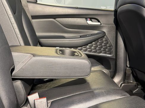 Used 2019 Hyundai Santa Fe Limited AWD/4WD image 34