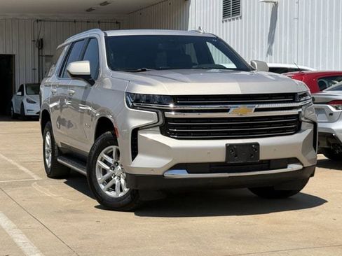Used 2023 Chevrolet Tahoe LT RWD image 2
