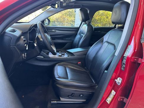 Used 2018 Alfa Romeo Stelvio Ti image 8