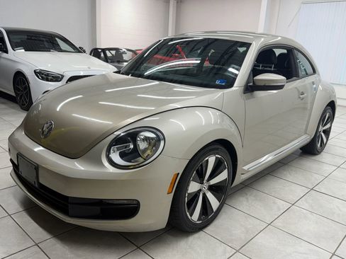 Used 2012 Volkswagen Beetle 2.5 FWD image 3