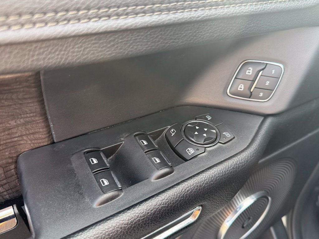 Used 2021 Ford Expedition Limited AWD/4WD image 10