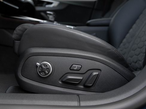 Used 2025 Audi RS 5 2.9T image 22