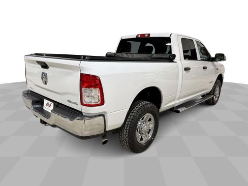 Used 2020 RAM 2500 Tradesman w/ Chrome Appearance Group image 9
