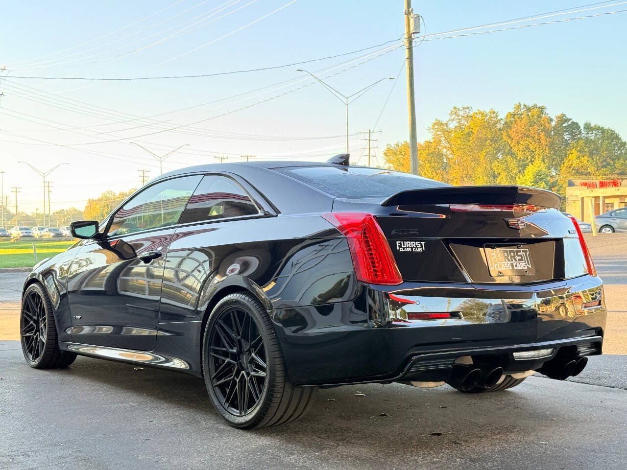 Used 2017 Cadillac ATS V w/ Luxury Package RWD image 5