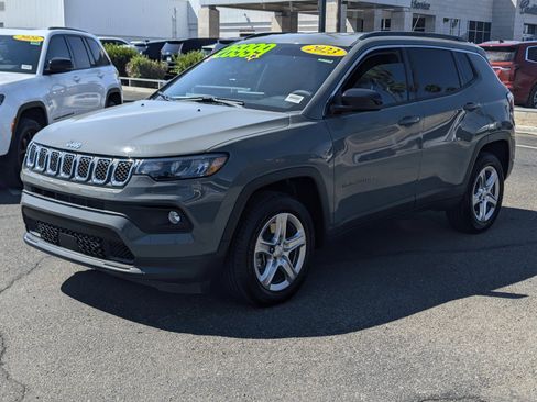 Certified 2023 Jeep Compass Latitude AWD/4WD image 5