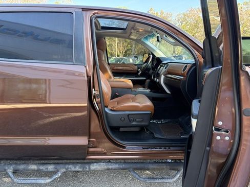 Used 2015 Toyota Tundra 1794 Edition image 30