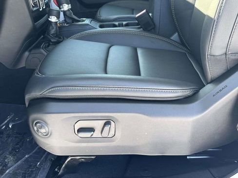 New 2026 Jeep Gladiator Sport image 13