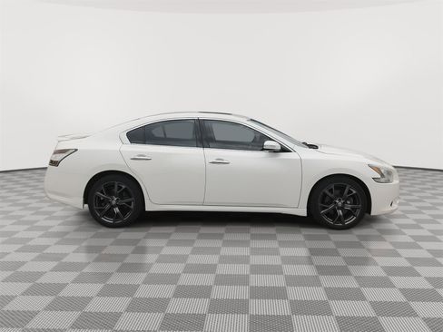 Used 2014 Nissan Maxima 3.5 SV w/ Sport Package FWD image 29