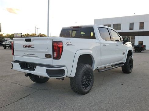 New 2025 GMC Sierra 1500 Elevation w/ Elevation Premium Package image 6