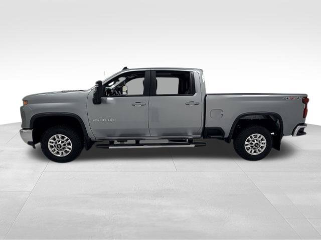 Certified 2025 Chevrolet Silverado 2500 LT w/ Leather Package AWD/4WD image 3