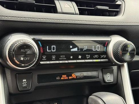 Used 2023 Toyota RAV4 XLE w/ Convenience Package FWD image 30