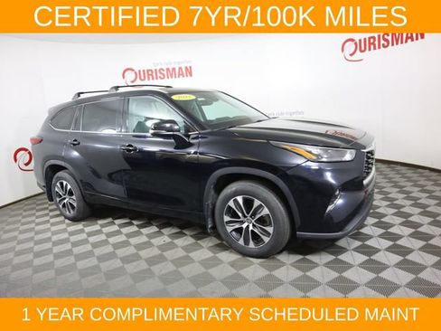 Used 2022 Toyota Highlander XLE AWD/4WD image 32