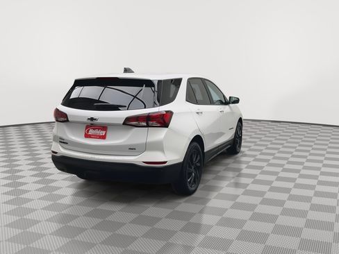 Used 2023 Chevrolet Equinox LS w/ LS Convenience Package AWD/4WD image 35