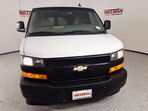 Used 2018 Chevrolet Express 2500 Extended w/ Driver Convenience Package image 5