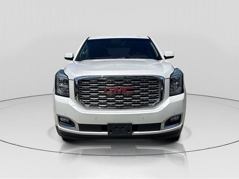 Used 2019 GMC Yukon Denali w/ Enhanced Security Package RWD image 3