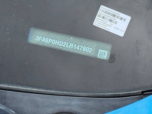 Used 2020 Ford Fusion SE FWD image 8