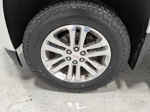 Used 2015 GMC Canyon SLT w/ Driver Alert Package image 3