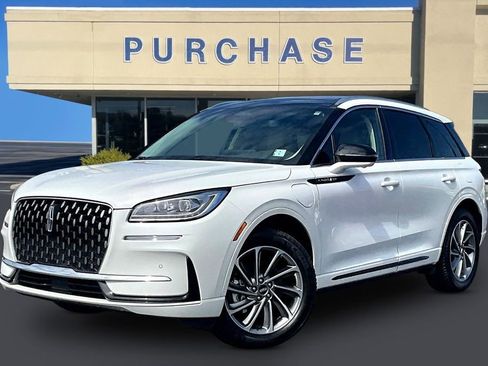 Used 2024 Lincoln Corsair Grand Touring w/ Equipment Group 301A image 3