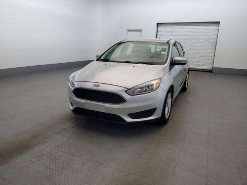 Used 2017 Ford Focus SE FWD image 15