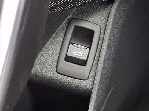 New 2026 BMW X1 xDrive28i w/ Technology Package image 25