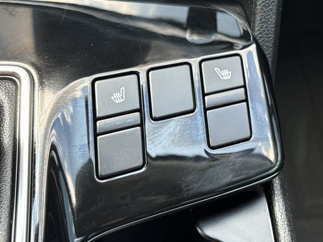 Used 2025 Kia Sportage EX FWD image 17