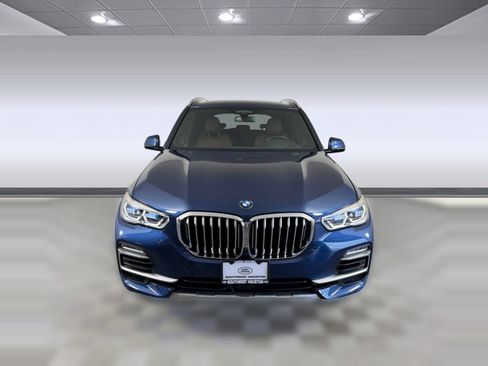 Used 2021 BMW X5 xDrive40i w/ Executive Package AWD/4WD image 4