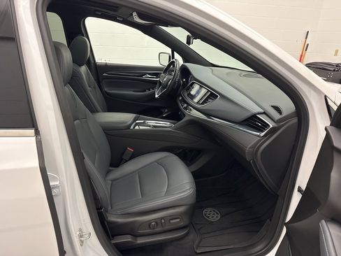 Used 2023 Buick Enclave Essence w/ Experience Buick Package image 62