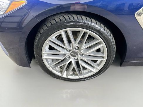 Used 2020 Genesis G70 2.0T RWD image 8