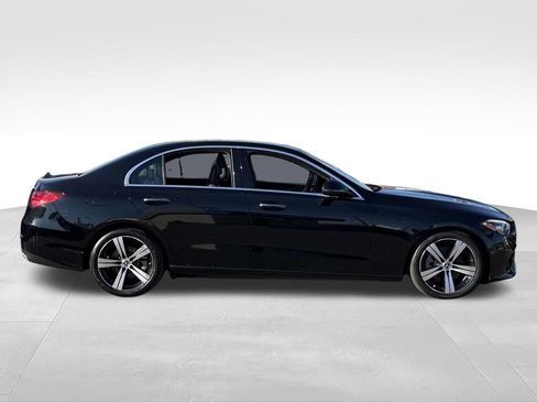 Used 2025 Mercedes-Benz C 300 4MATIC Sedan image 10