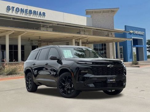 New 2026 Chevrolet Traverse RS image 2