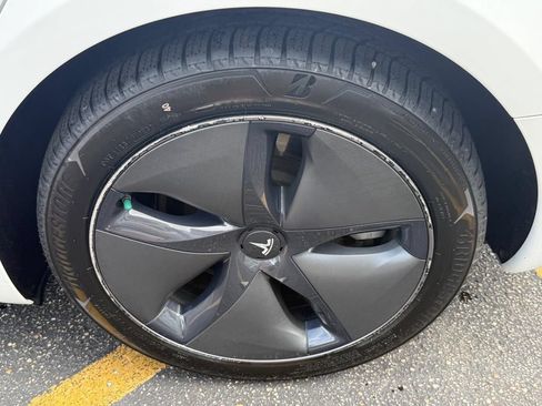 Used 2020 Tesla Model 3 RWD image 7