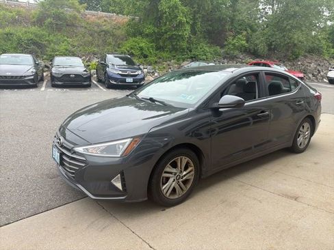 Used 2020 Hyundai Elantra SEL FWD image 3
