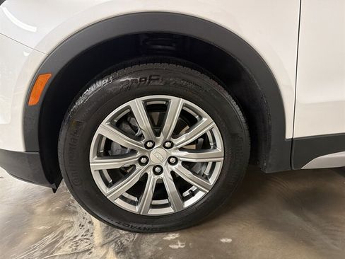 Used 2021 Cadillac XT4 Premium Luxury FWD image 6
